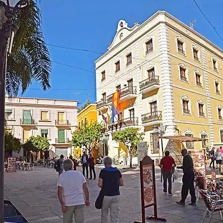 Las Palmeras Almuñécar 0*,